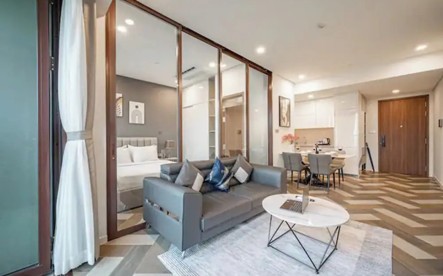 The Metropole Thu Thiem Luxury Vacation
