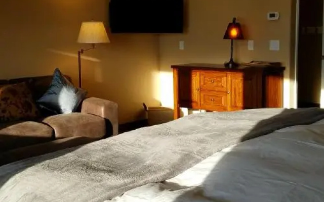 Zillah Lakes Inn