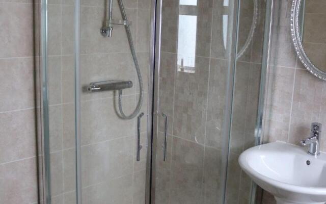 New Park Hotel Athenry
