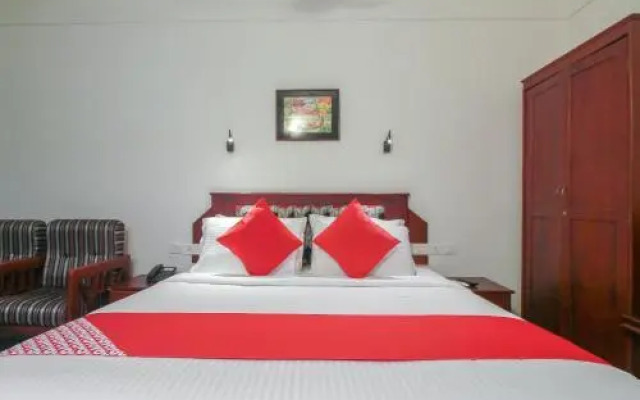OYO 26856 Surya Residency