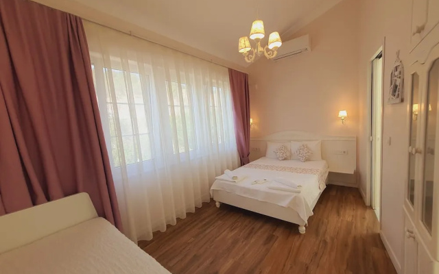 Bozcaada Denizyildizi Otel