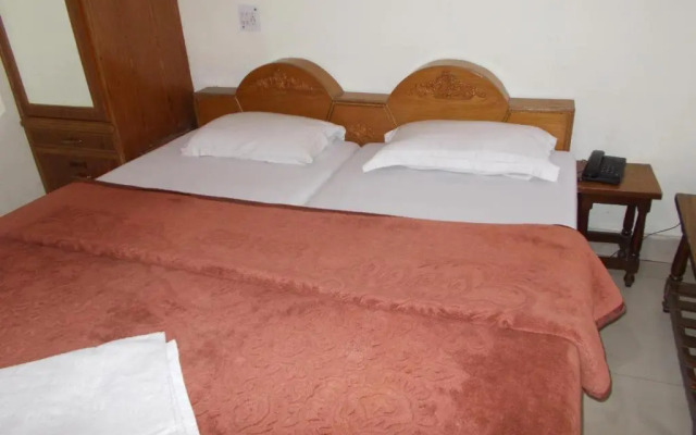 Premier rooms with Rooftop Terrace Restaurant