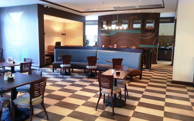 Holiday Inn Macon North by IHG