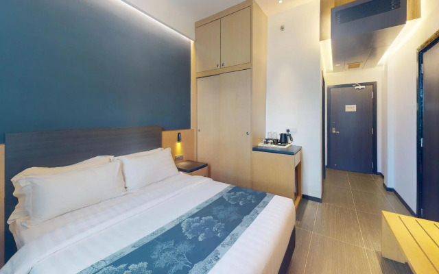 TSR Seafront Hotel