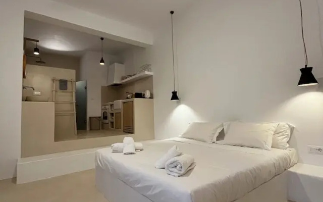 Ios Alcyon Blue Suites