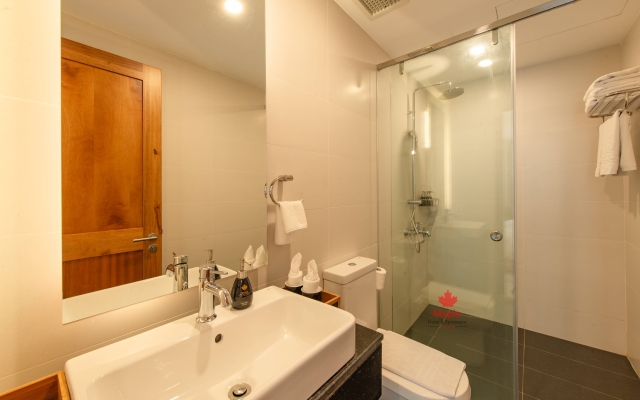 Maple Hotel & Apartment