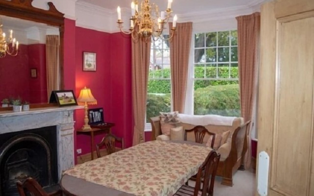 Oaklands Bed & Breakfast - B&B