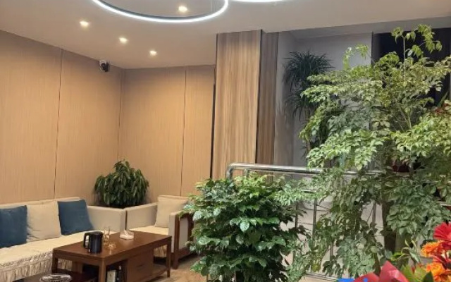 Yuanmu Homestay Hotel (Longnan Station Longnan First People's Hospital) — 2-star hotel in Longnan