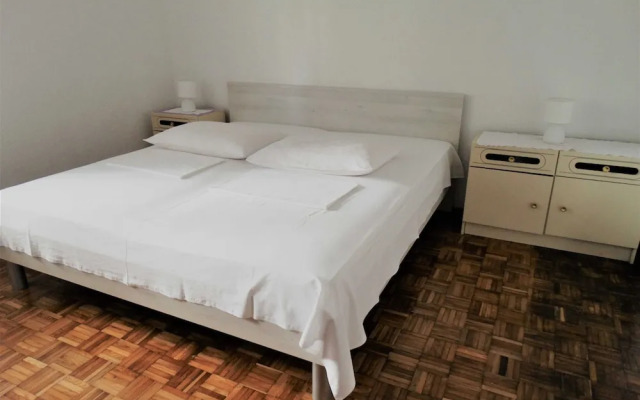 Airy Crikvenica Apartment With Terrace Close to Beach