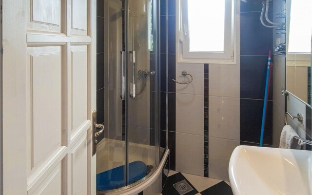 Awesome Apartment in Rovinj With 1 Bedrooms and Wifi
