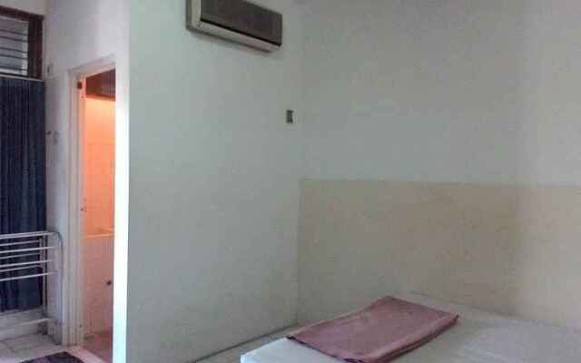 Henny Executive Homestay