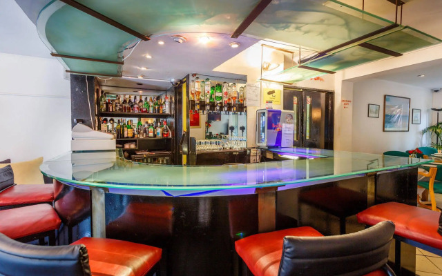La Reserve Hotel