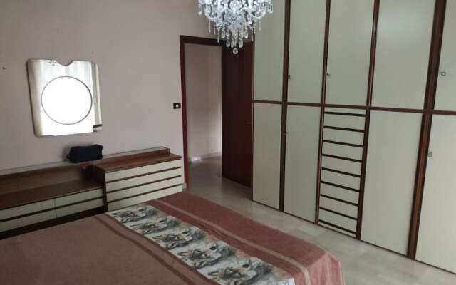 Beautiful and Clean Apartment Close to Taormina