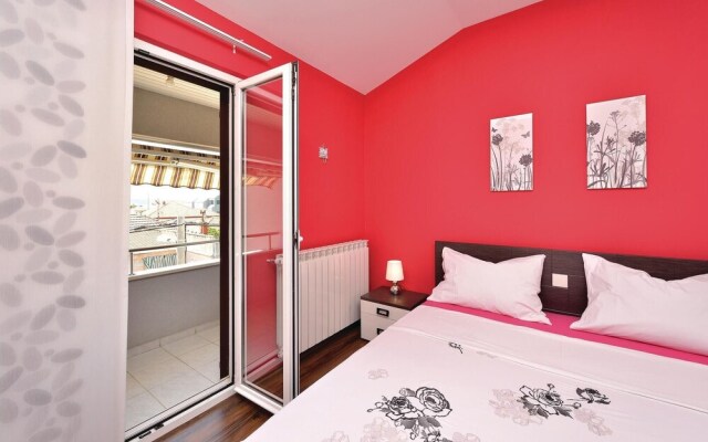 Amazing Home in Zadar With Wifi and 2 Bedrooms