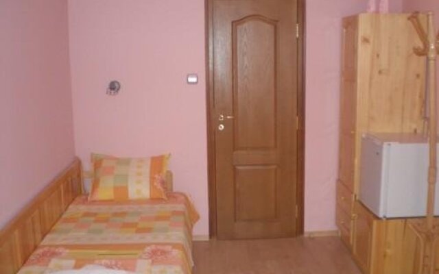 Ilona House
