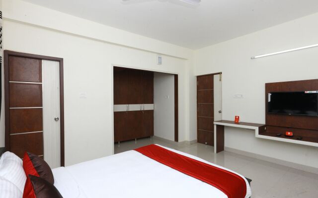 OYO 10027 Hotel Red Petal