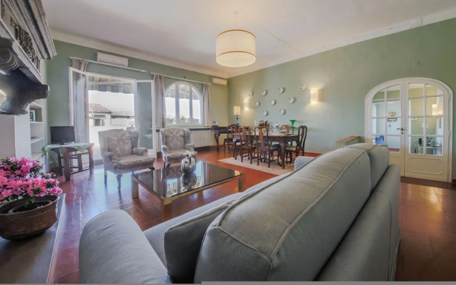 Maggio 54 in Florence