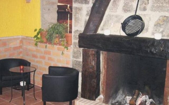 Hotel Rural Eras del Robellano