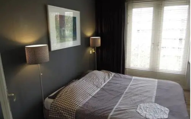 Cute Flat