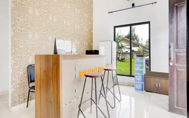 OYO 3870 Homestay Arya