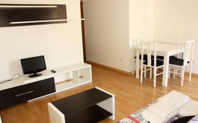 Apartamentos Dos Torres - Pilar Suites