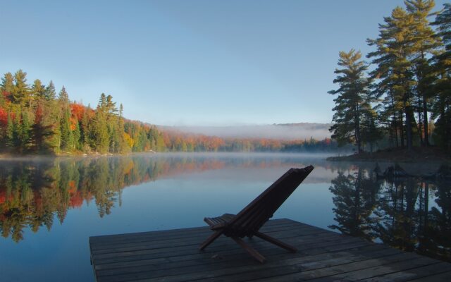 Algonquin Eco-Lodge