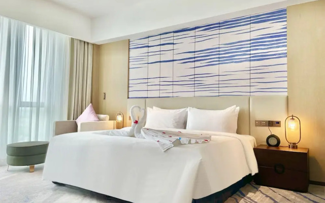 White Swan VYV Hotel