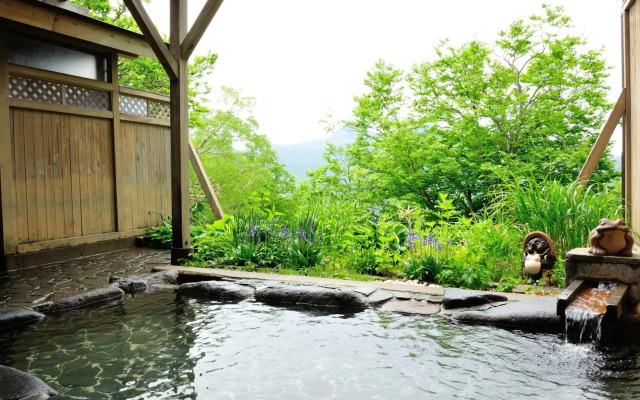 Shiga Park Hotel