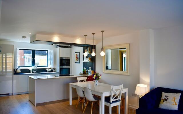 3 Bedroom House in Brighton Sleeps 6