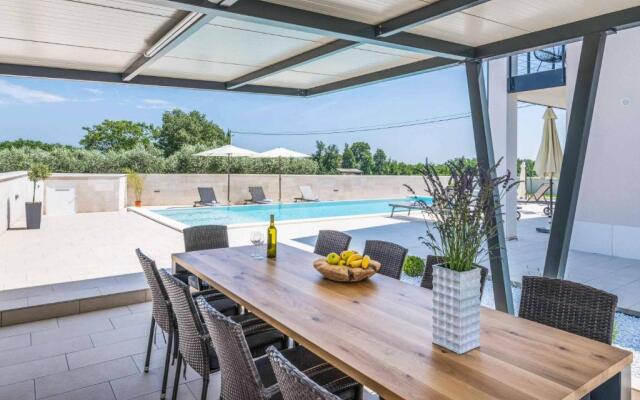 Villa Rocksalt