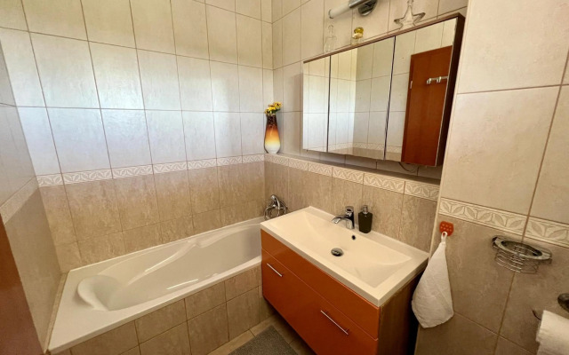 Club 218 Wellness Petra Apartman