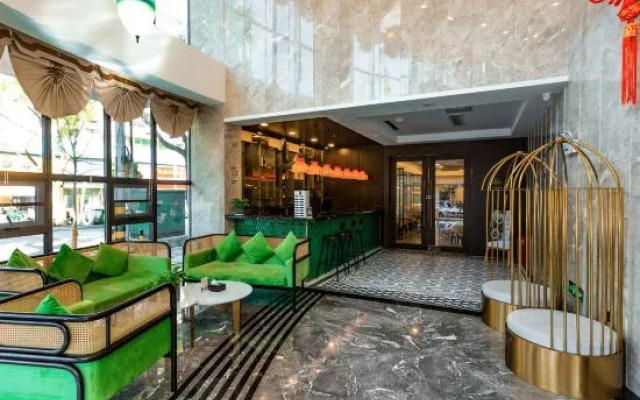 Jinjiang Metropolo Hotel Anqing High-speed Railway Station，Guangcai  7th street