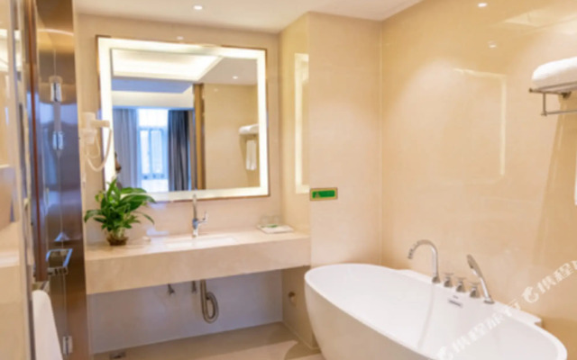 Yixiangting Juxi International Hotel