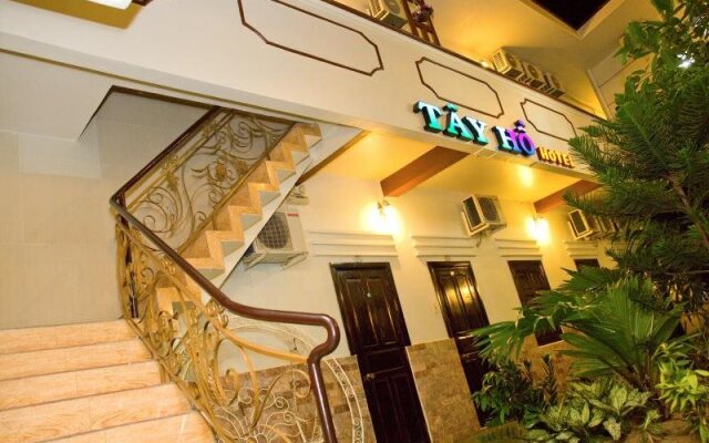 Tay Ho Hotel
