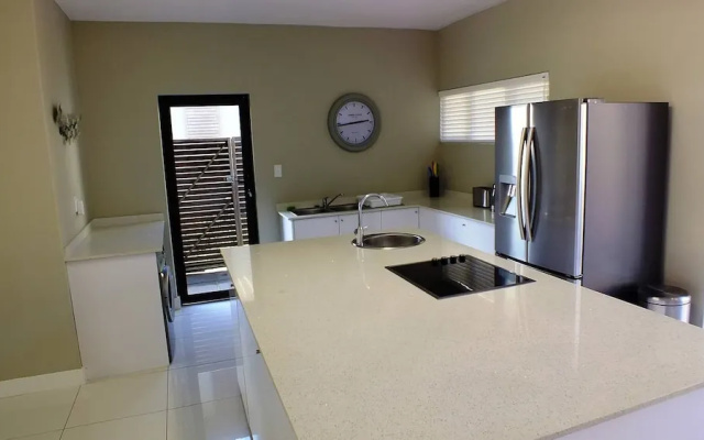 4 bedroom