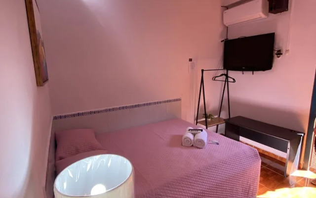 Hostal Velvet