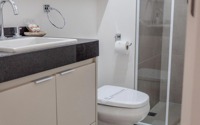 BHomy Vila Olímpia Charmoso e com varanda AL36