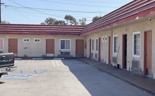 Twenty-First Century Inn