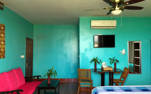 River Dolphin Hotel