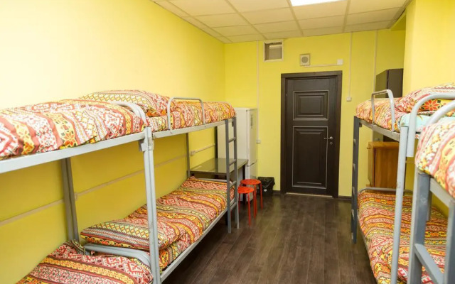 Хостел с легким паром