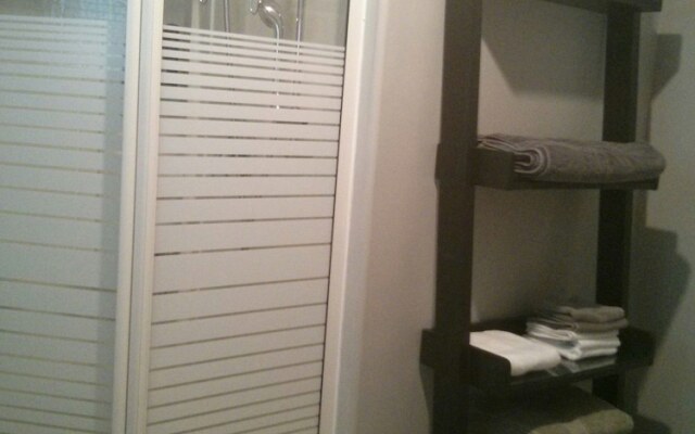 Moncton Suites - 13 Willard Road
