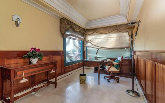 Villa Olivar - 5 BDR Dream Pool/Jacuzzi/Golf/BBQ