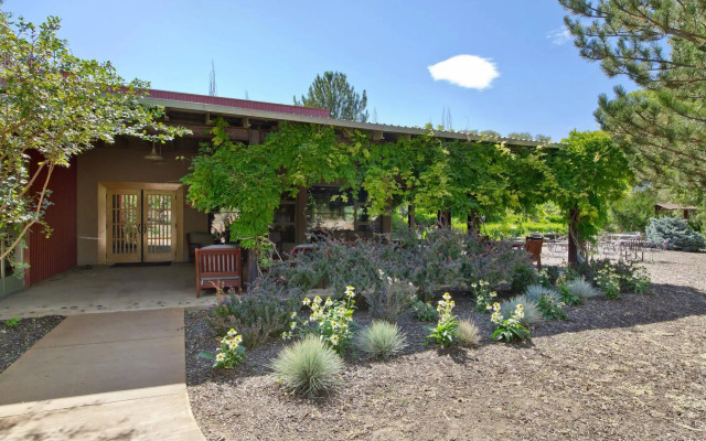 Ojo Santa Fe Spa Resort