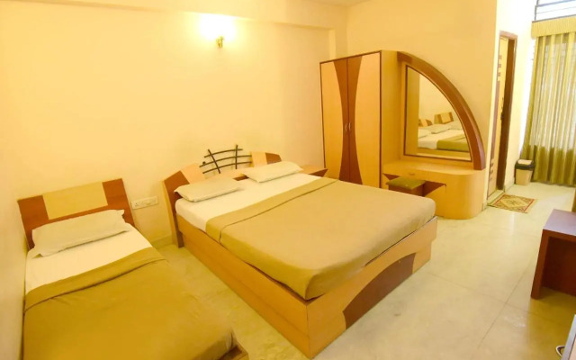 Hotel Shastri Paradise