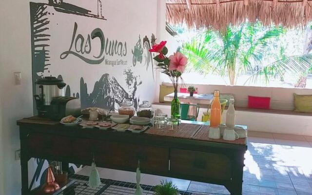 Las Dunas Surf Resort - Hostel