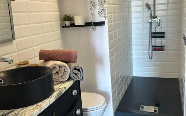 Charmant studio sur la Venise provençale 32m2