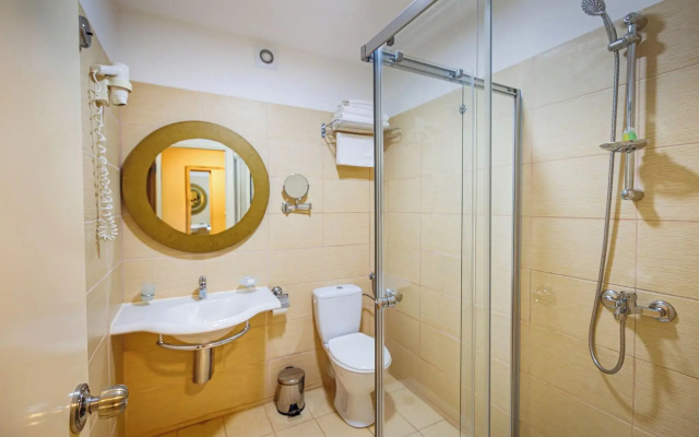 Ocean Bay Hotel & Resort