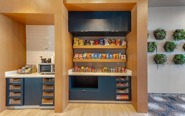 Cambria Hotel Richardson - Dallas