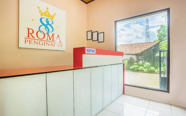 SPOT ON 2974 Penginapan Roma 88