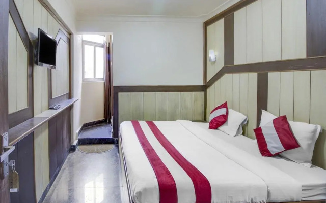 Shiva Shanthi Inn by OYO Rooms